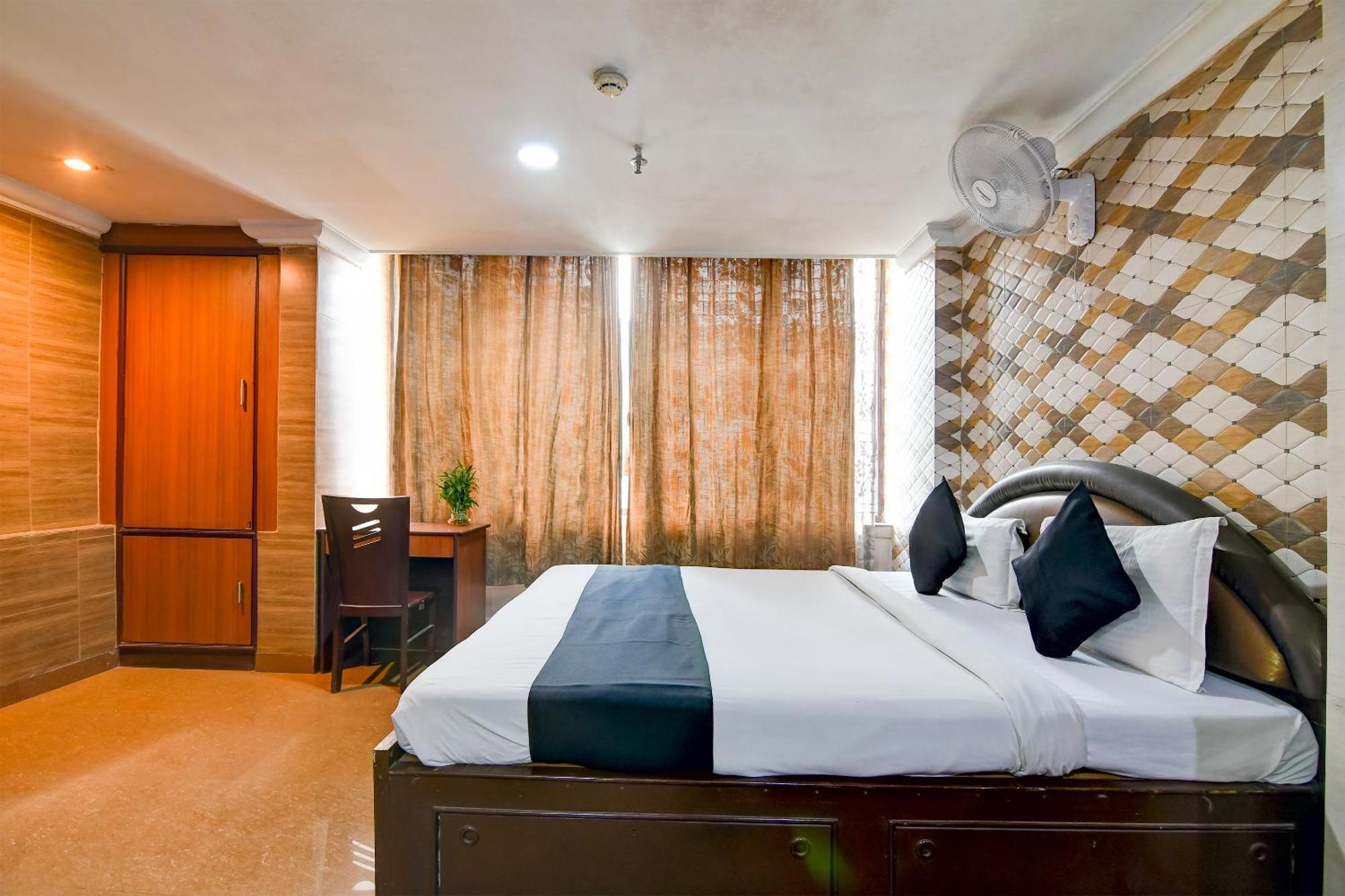 Brill Raj Palace Near City Centre 2 Calcutta  Esterno foto