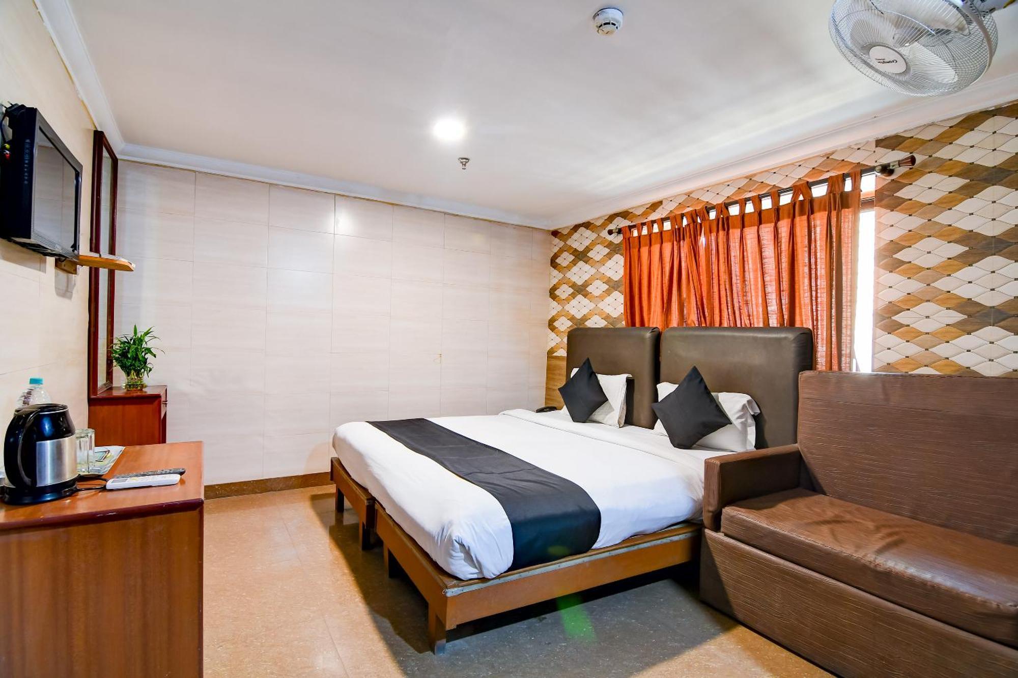 Brill Raj Palace Near City Centre 2 Calcutta  Esterno foto